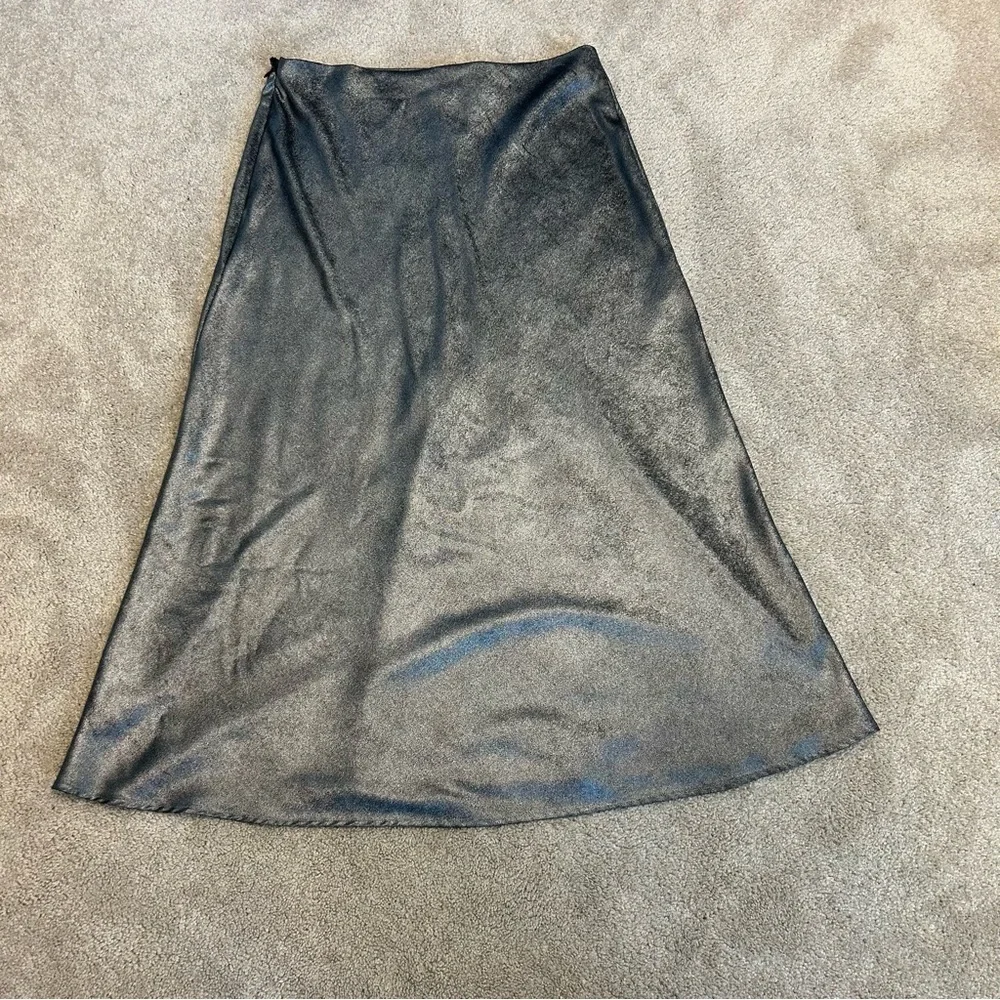 Steve Madden gray metallic silver midi slip skirt NWT